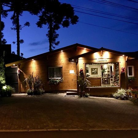 Pousada Jasmim Gramado Ngoại thất bức ảnh