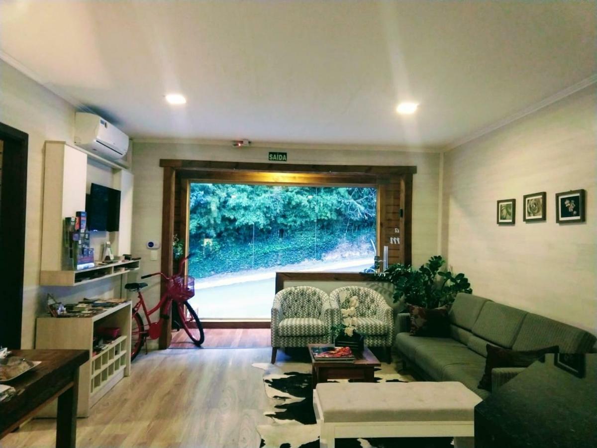 Pousada Jasmim Gramado Ngoại thất bức ảnh